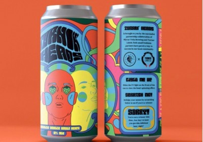 به‌کارگیری مرکب UV برای نشان دادن تصاویر مخفی